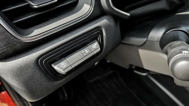 test-mitsubishi-asx-1-3-mild-hybrid-7dct-2025-15