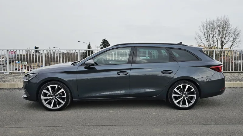 test-seat-leon-sportstourer-15-etsi-dsg-vamos-fr-2025-3