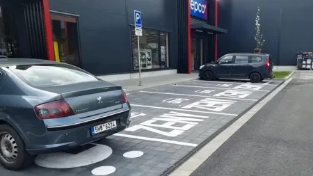 parkovaci_misto_pro_zeny