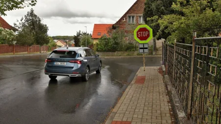 skoda_octavia_scout-prednost-zprava-2