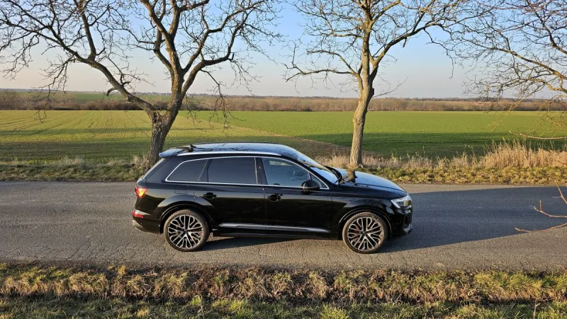 test-audi-q7-50-tdi-quattro-2025-10
