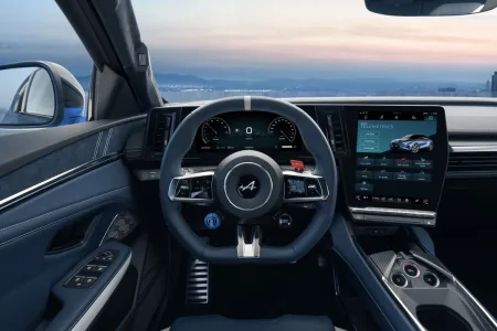 2025-alpine-a390-gts-13