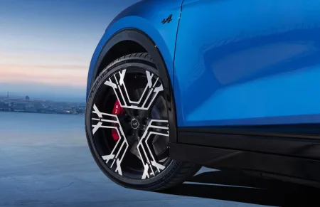 2025-alpine-a390-gts-9