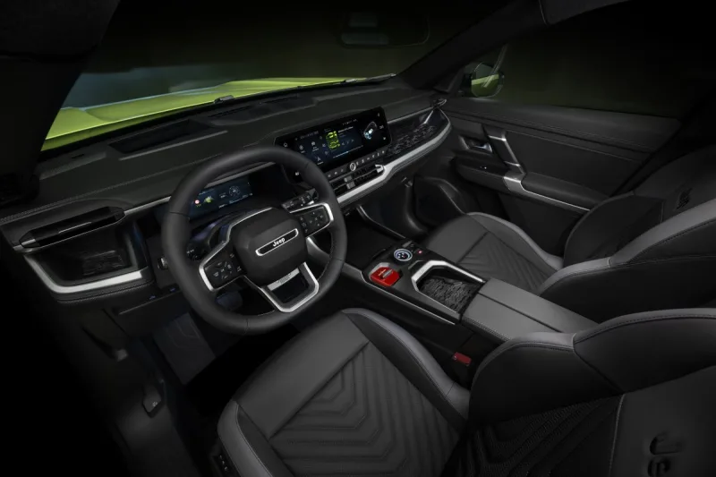 2025-jeep-compass-first-edition-6