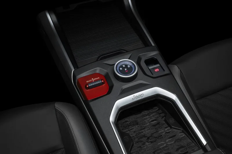 2025-jeep-compass-first-edition-8