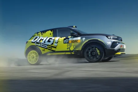 2025-opel_mokka_gse_rally-elektromobil-koncept-2