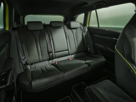 2025-skoda_enyaq_rs-a-skoda_enyaq_coupe_rs-facelift-studio-10