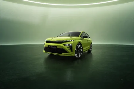 2025-skoda_enyaq_rs-a-skoda_enyaq_coupe_rs-facelift-studio-2