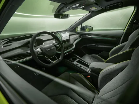2025-skoda_enyaq_rs-a-skoda_enyaq_coupe_rs-facelift-studio-7