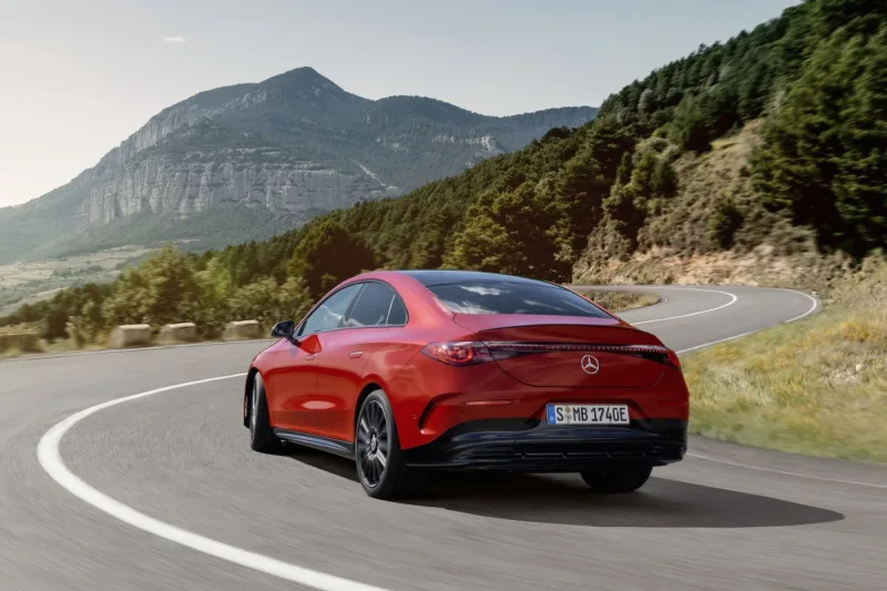 mercedes-benz-cla-2