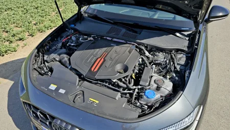 test-audi-s5-avant-tfsi-quattro-2025-15
