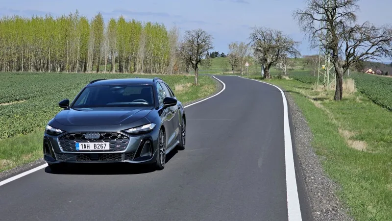 test-audi-s5-avant-tfsi-quattro-2025-16