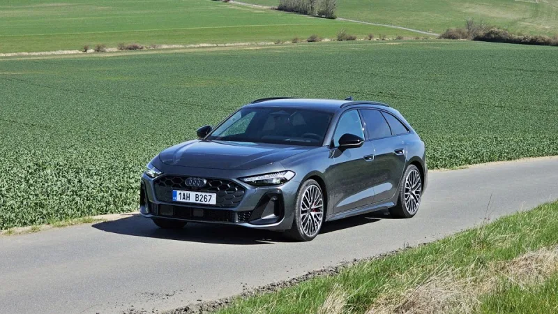 test-audi-s5-avant-tfsi-quattro-2025-3