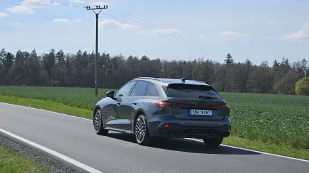 test-audi-s5-avant-tfsi-quattro-2025-21
