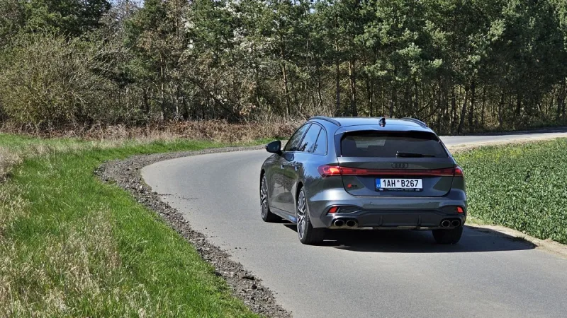 test-audi-s5-avant-tfsi-quattro-2025-7