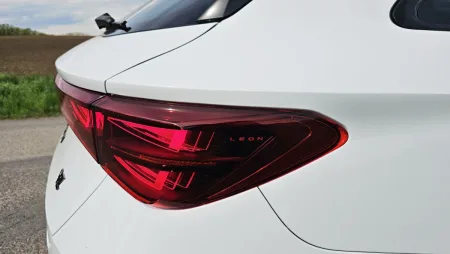 test-cupra-leon-sportstourer-vz-333-2025-13