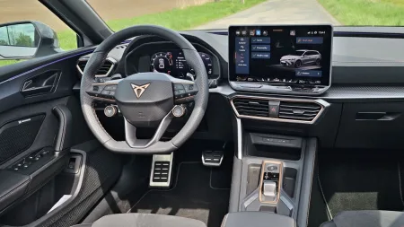 test-cupra-leon-sportstourer-vz-333-2025-16
