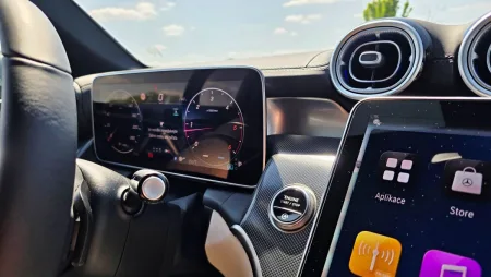 test-mercedes-benz-glc-200-d-4matic-2025-18