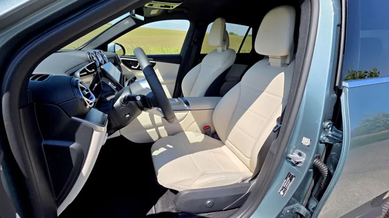 test-mercedes-benz-glc-200-d-4matic-2025-20