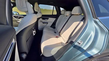 test-mercedes-benz-glc-200-d-4matic-2025-21