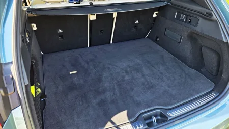 test-mercedes-benz-glc-200-d-4matic-2025-24