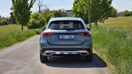 test-mercedes-benz-glc-200-d-4matic-2025-8