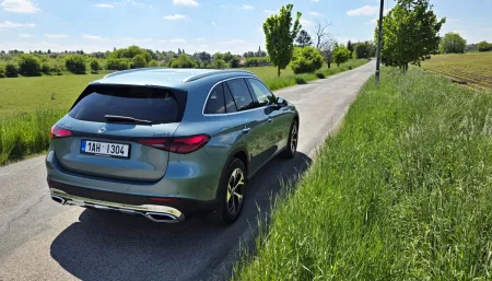 test-mercedes-benz-glc-200-d-4matic-2025-9