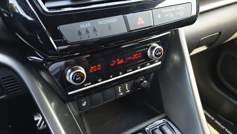 test-mitsubishi-eclipse-cross-phev-black-edition-2025-20