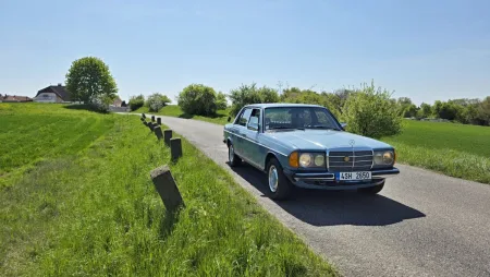 test-ojetiny-mercedes-benz-230-e-w123-1982