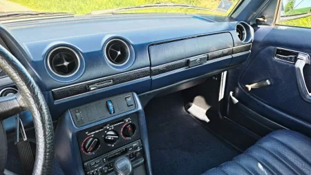 test-ojetiny-mercedes-benz-230-e-w123-1982-23
