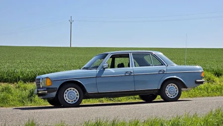 test-ojetiny-mercedes-benz-230-e-w123-1982-9
