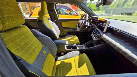 prvni_jizda-2025-renault_5_e_tech-elektricky-4