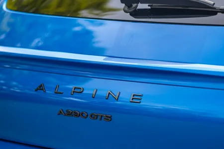 prvni-jizda-alpine-a290-2025-12