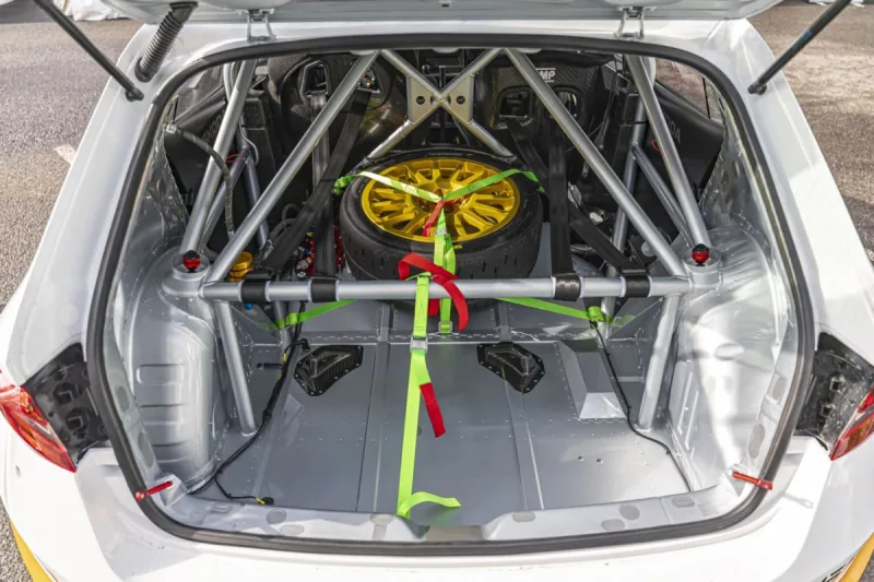 skoda_motorsport-skoda_fabia_rs_rally2-a-skoda_130_rs-9
