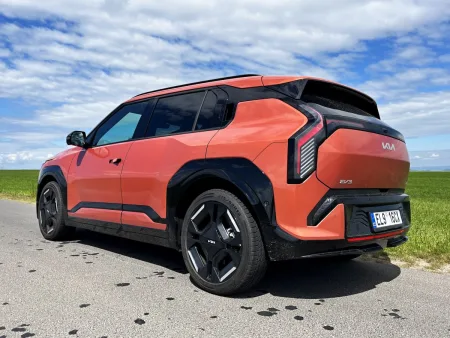 test-kia-ev3-gt-line-elektromobil-2025-4