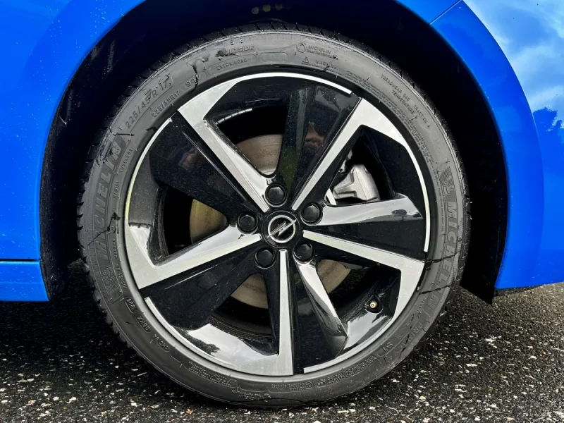 test-opel-astra-st-hybrid-1-2-turbo-edct6-2025-19