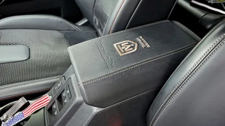 hennessey-velociraptor-500-24