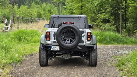 hennessey-velociraptor-500-6