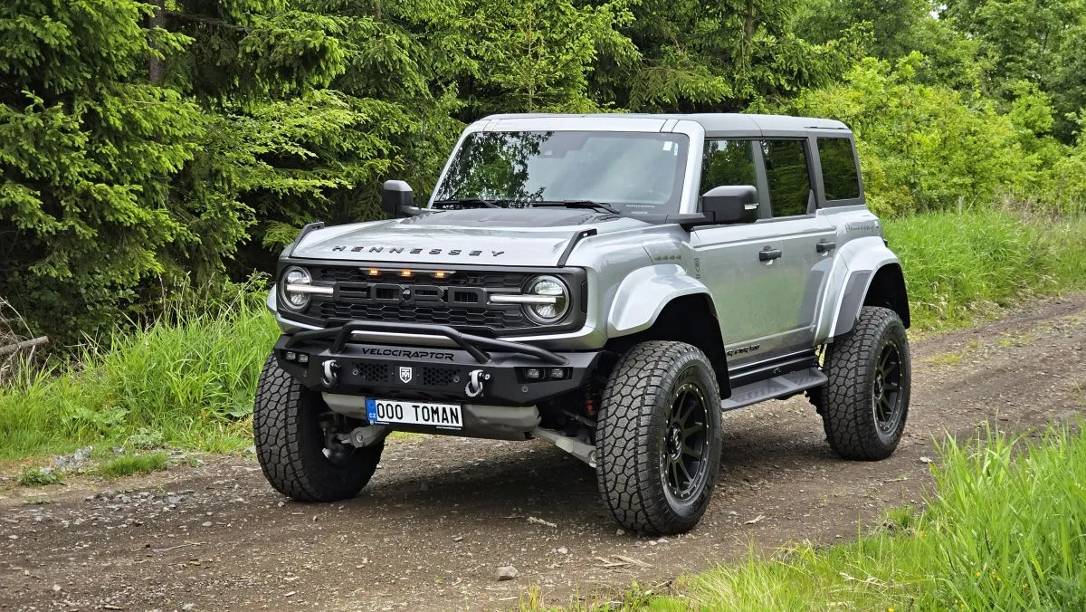 hennessey-velociraptor-500-9