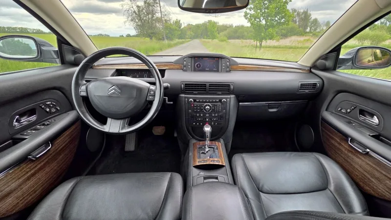 test-ojetiny-citroen-c6-27-hdi-v6-2007-28