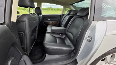 test-ojetiny-citroen-c6-27-hdi-v6-2007-35
