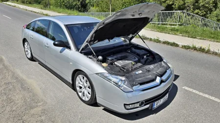 test-ojetiny-citroen-c6-27-hdi-v6-2007-8