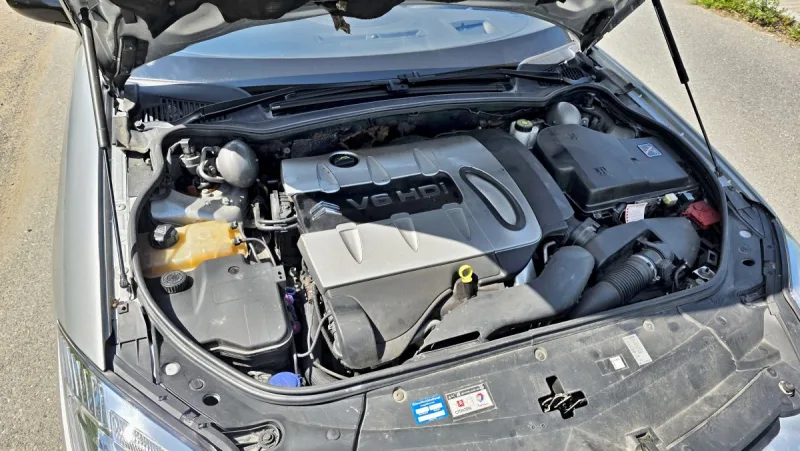 test-ojetiny-citroen-c6-27-hdi-v6-2007-9