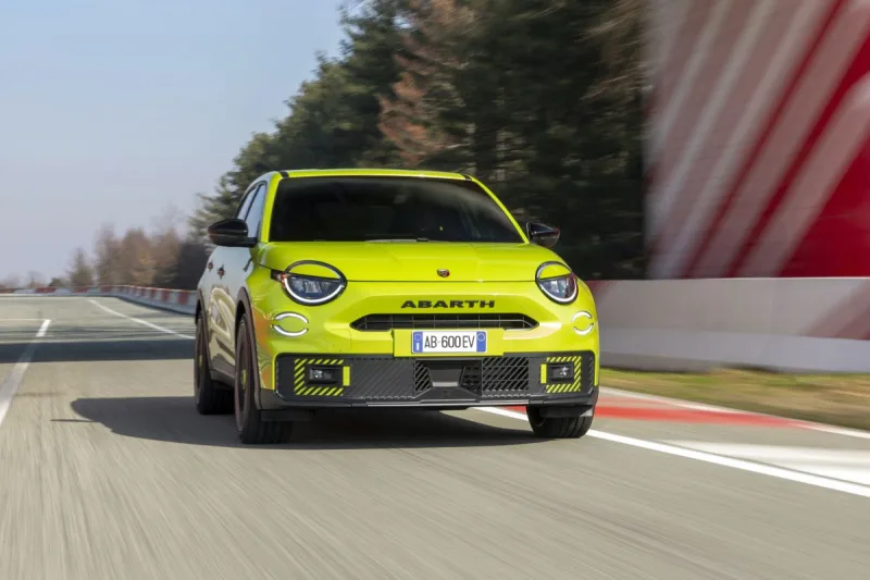 abarth-600e-turismo-6