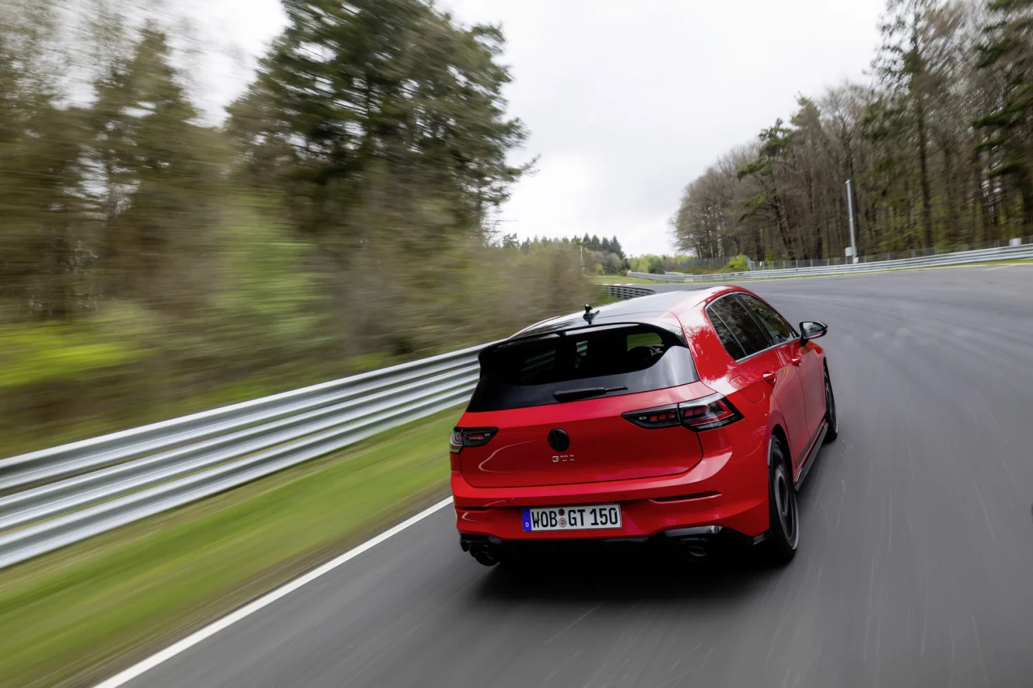 2025-volkswagen-golf-gti-edition-50-2