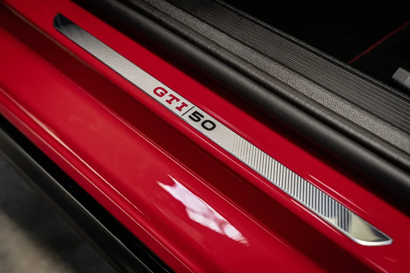 volkswagen-golf-gti-edition-50