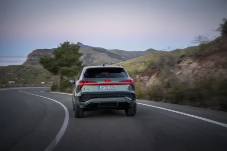 2025-audi_q3-nova_generace-9