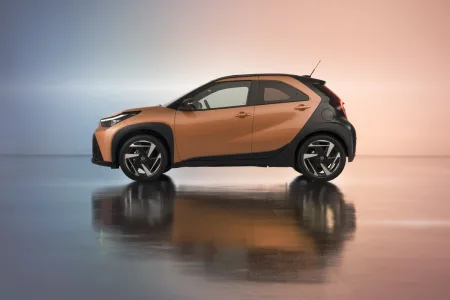 2025_toyota_aygo_x-facelift-2