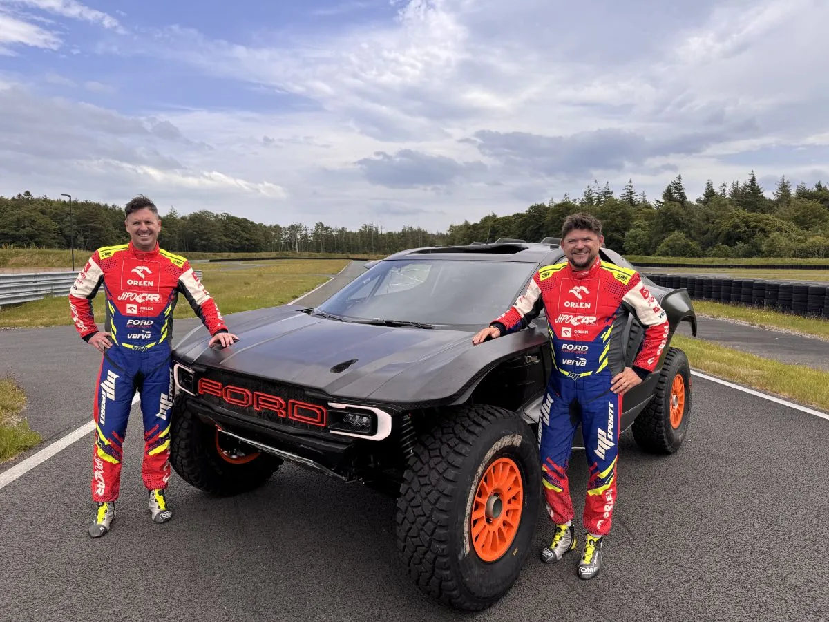martin_prokop-ford_raptor_t1_plus-viktor_chytka