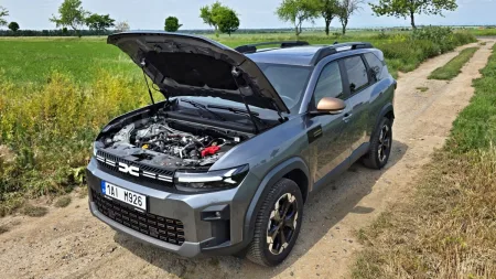 test-dacia-bigster-mild-hybrid-130-4x4-2025-12